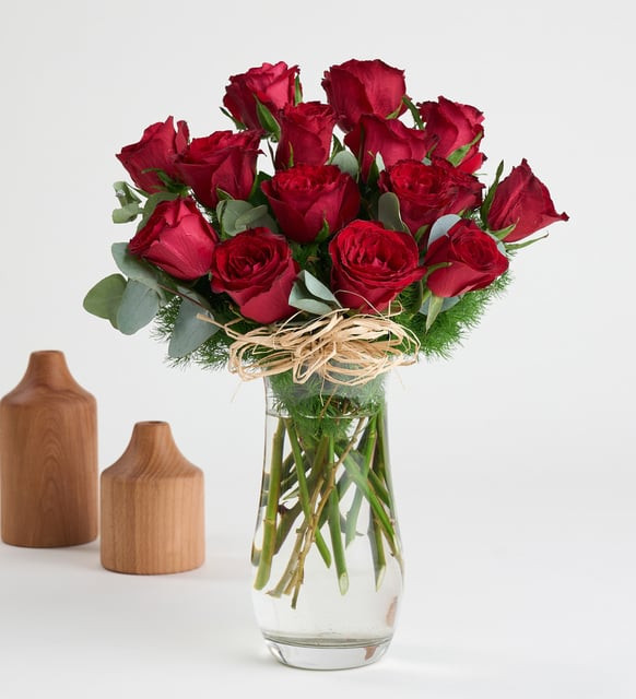 15 Red Roses in a Vase